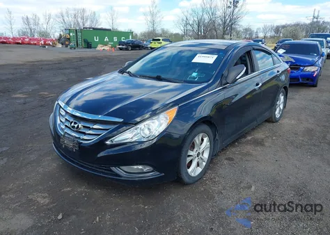 2013 Hyundai Sonata Limited z USA, uszkodzony, nr VIN 5NPEC4AC4DH608982